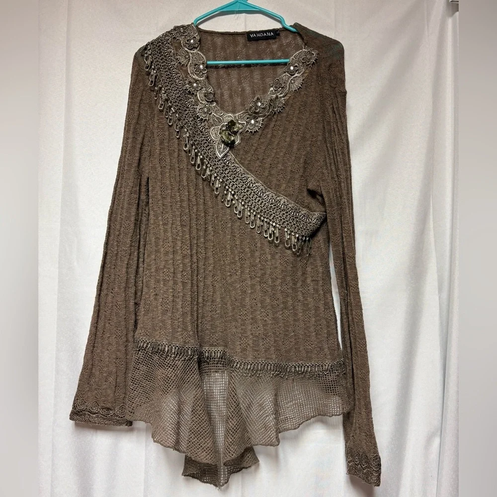Women’s Vandana brown lightweight long-sleeve sweater with tons of details - XL - Picture 9 of 10
